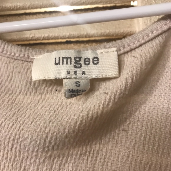 UmGee tunic out dress size small but fits medium easily - Picture 3 of 5